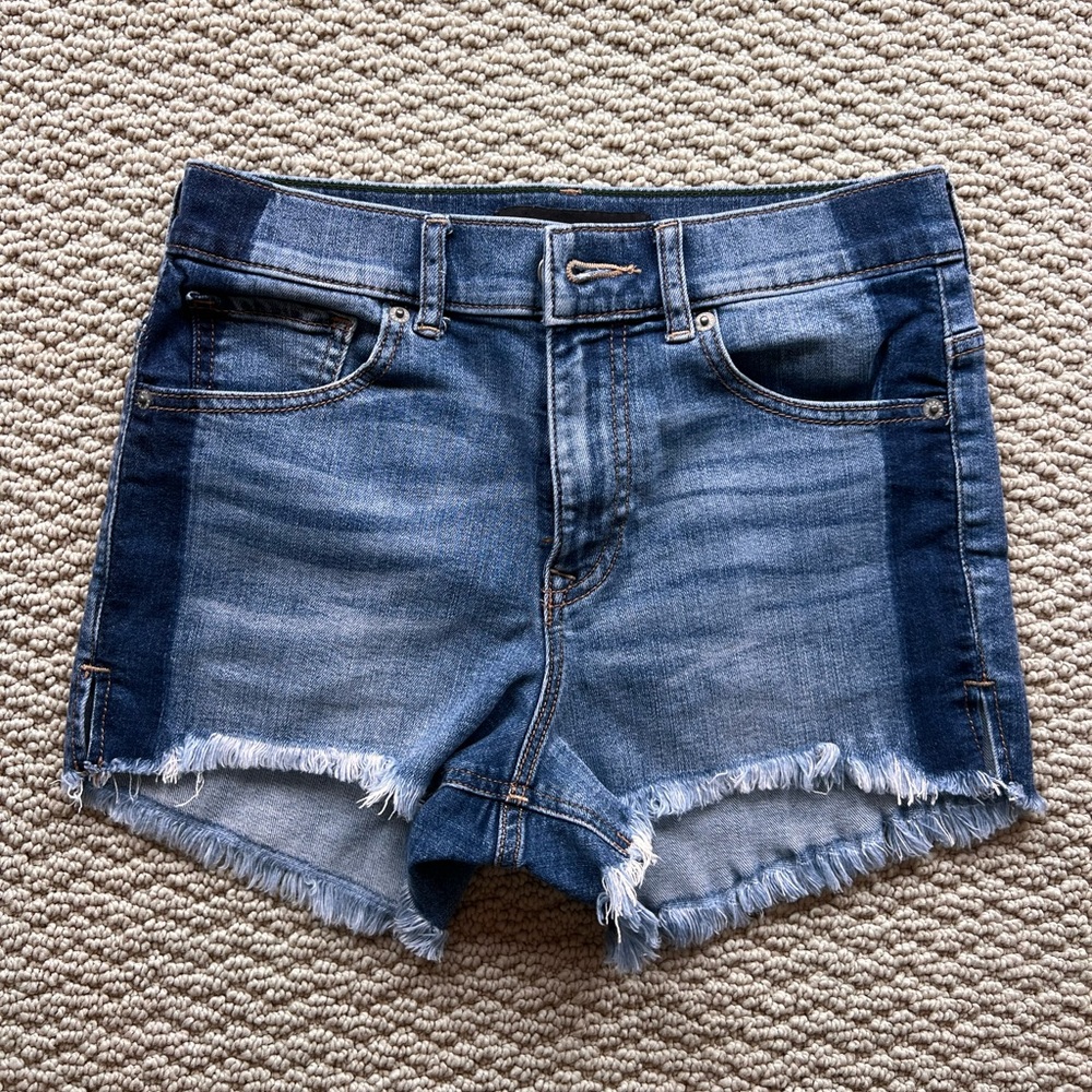 Express high rise short